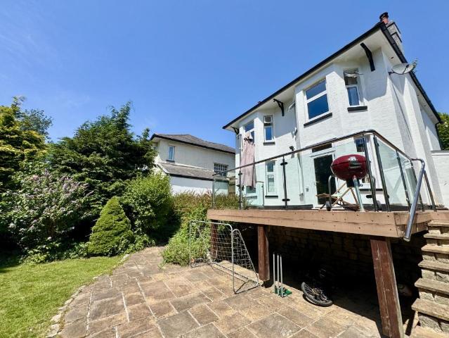 House for sale in Queens Park, Bournemouth