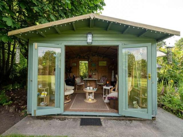 House for sale in Ammanford, Wales