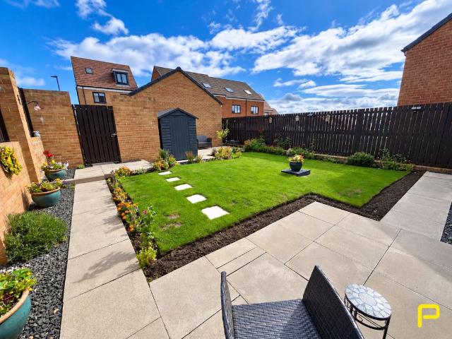 House for sale in Holystone, Benton