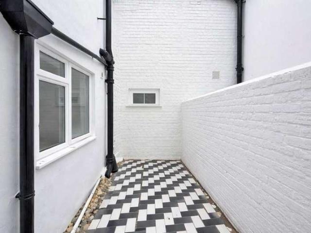 House for sale in Brunswick