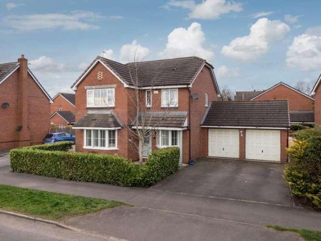 House for sale in Glebe Green, Winsford