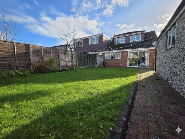 House for sale in Heald Green, Greater Manchester