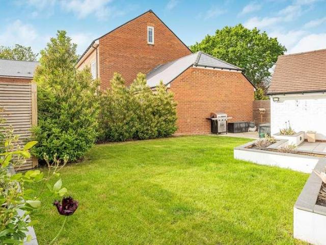 House for sale in Westborough, Surrey