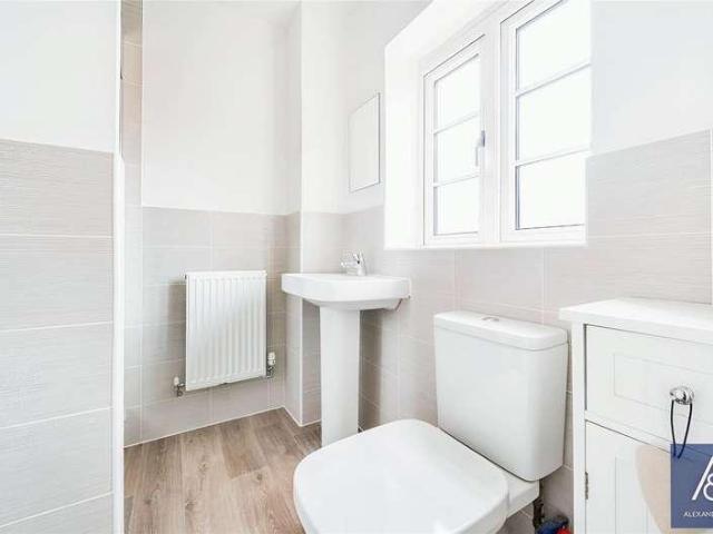 House for sale in Radstone Fields, Brackley