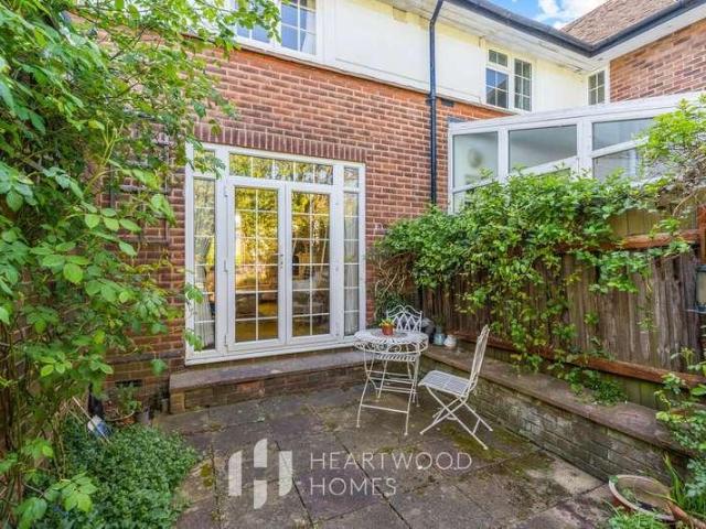 House for sale in St Albans, Five Acres