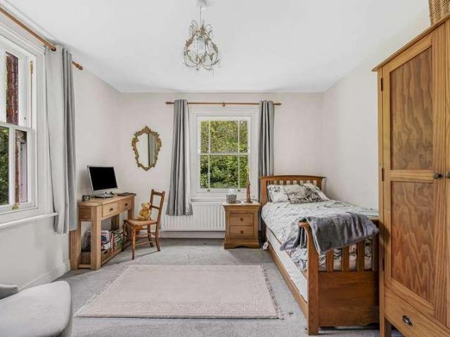 House for sale in Swindon