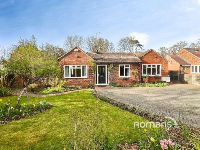 House for sale in Eversley, Hart