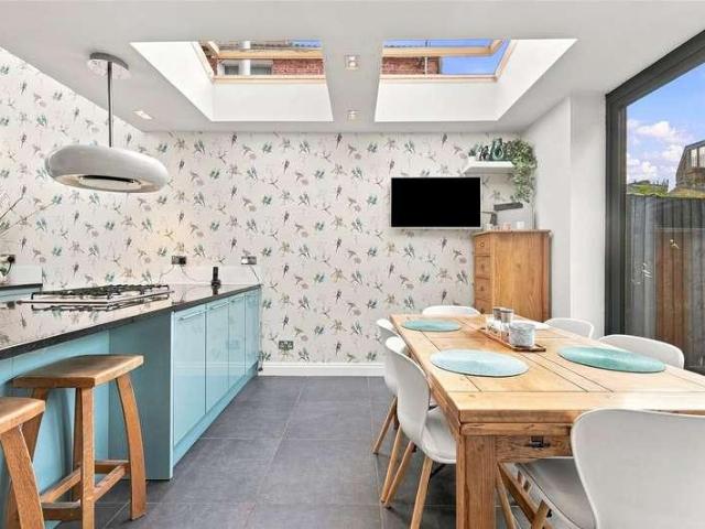 House for sale in London Borough of Hackney, Greater London