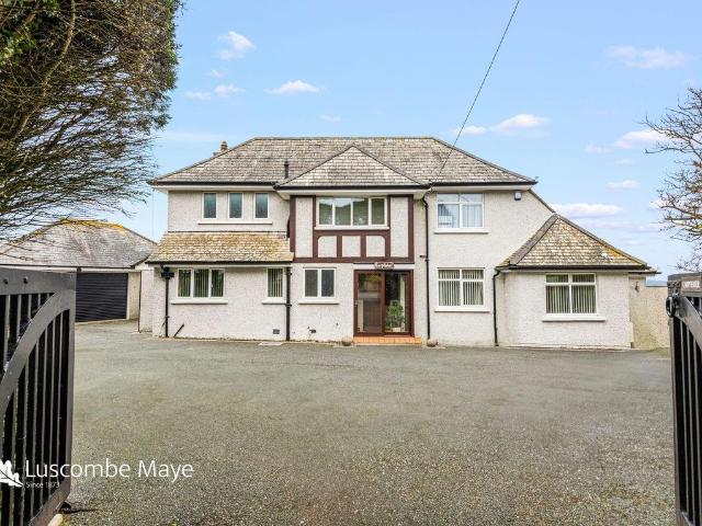 House for sale in Strode, Devon