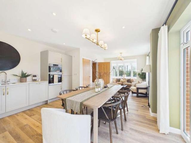 House for sale in Forthampton, Worcestershire