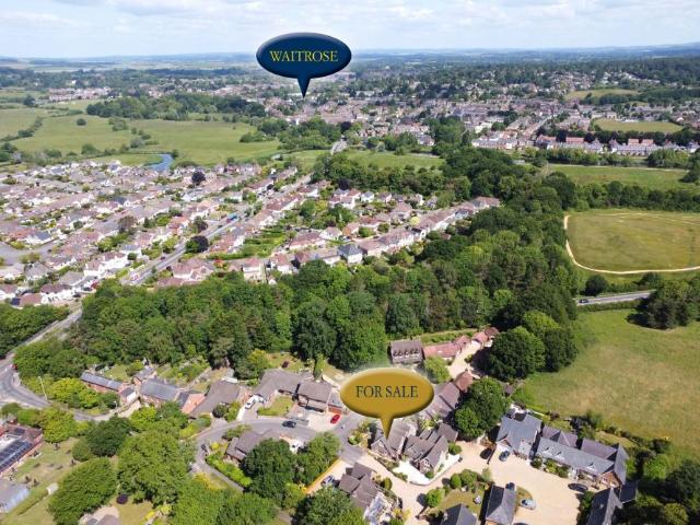 House for sale in Oakley, Merley