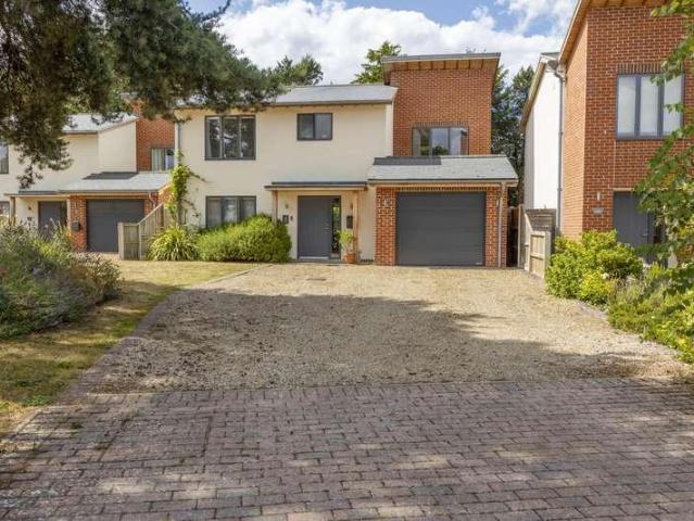 House for sale in Crostwick, Norfolk