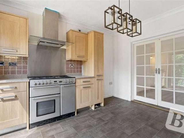 House for sale in Hornchurch, Greater London