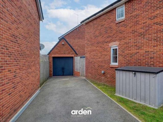 House for sale in Redditch, Worcestershire