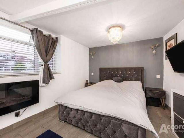 House for sale in Collier Row, Greater London