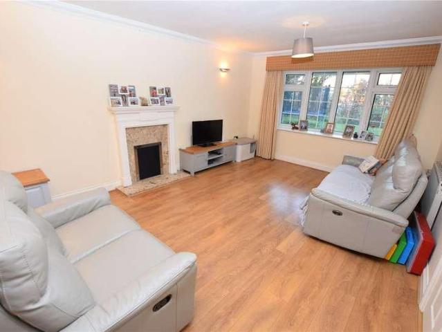 House for sale in North Fambridge, Maldon