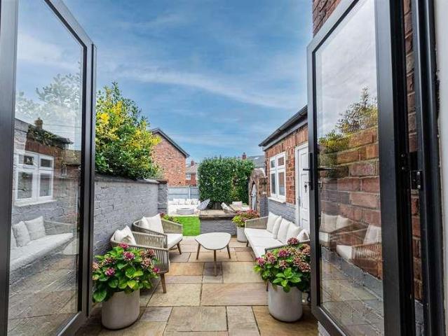 House for sale in Stockton Heath, Warrington