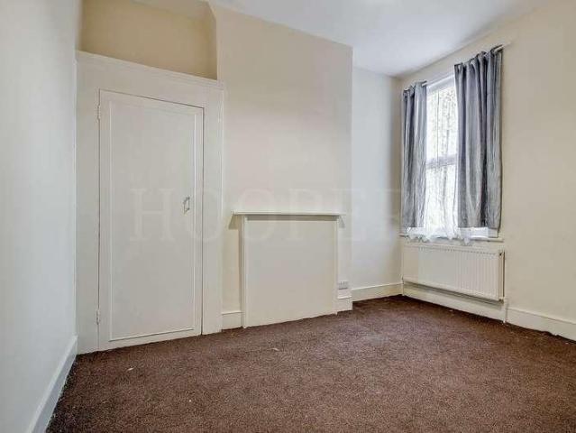House for sale in Harlesden, Greater London