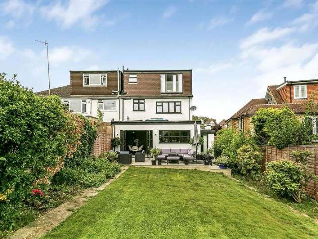 House for sale in East Barnet, Greater London