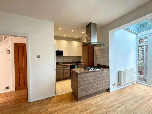 House for rent in Alperton, Greater London