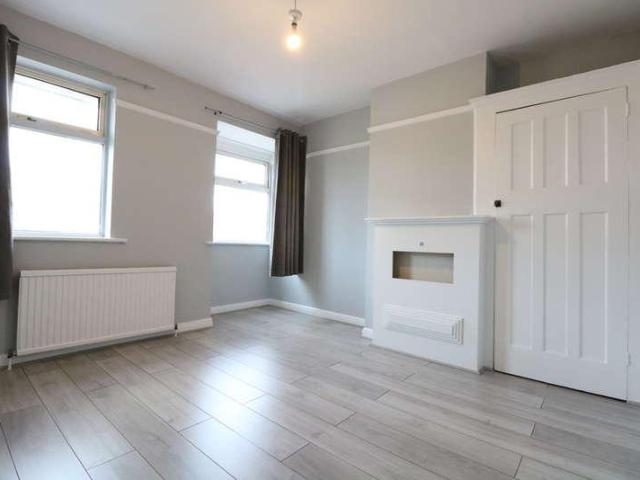 House for rent in London Borough of Ealing, Greater London
