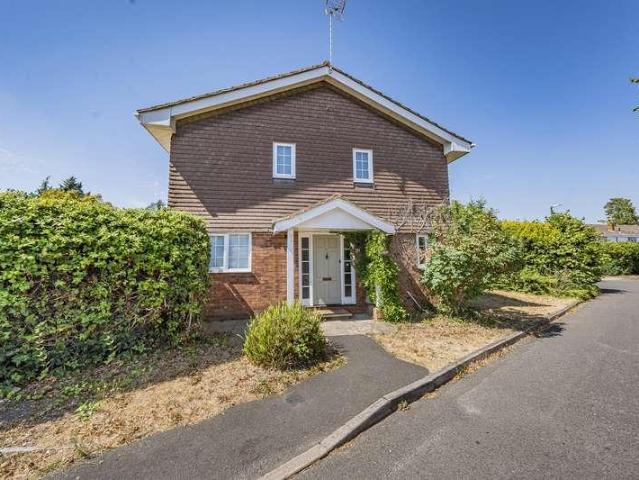 House for rent in Clewer Village, Windsor