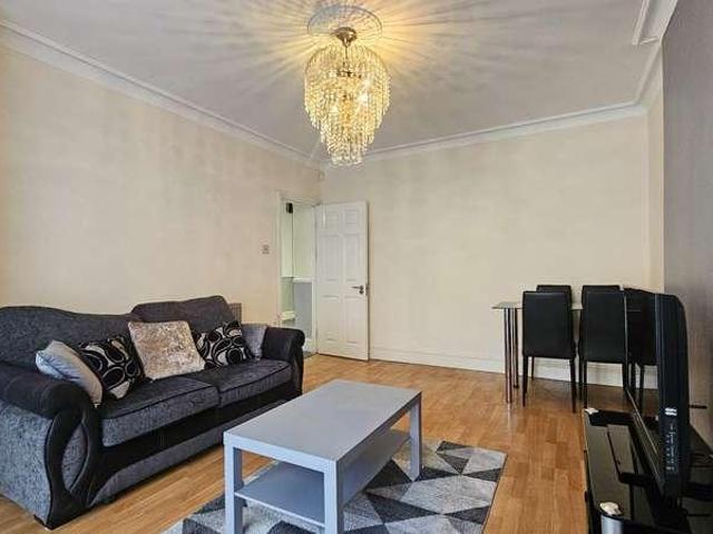 House for rent in London Borough of Ealing, Greater London