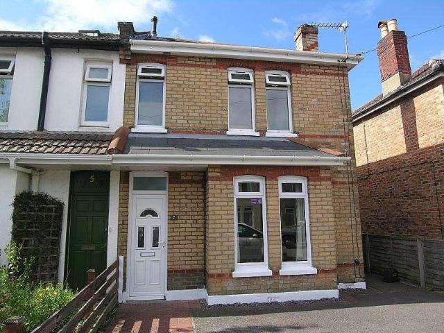 Apartment for rent in Holdenhurst, Bournemouth