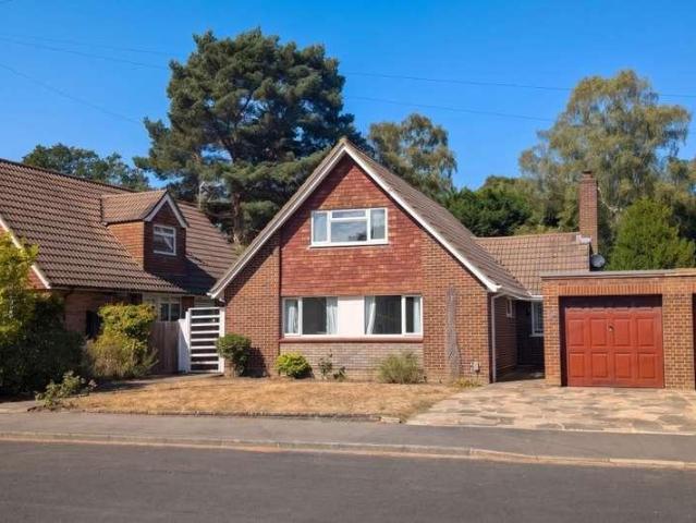 House for rent in Horsell, Woking