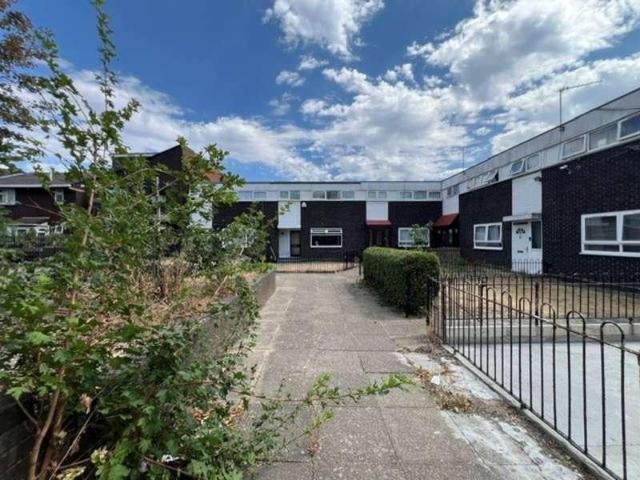 House for rent in Maryland, Greater London