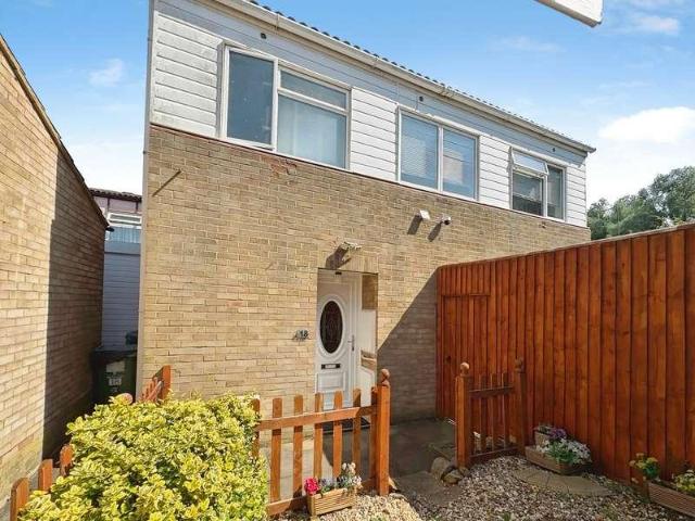 House for rent in Wolverton and Greenleys, Old Wolverton