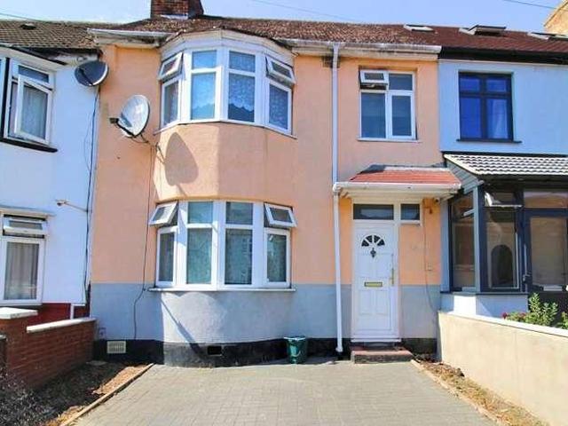 House for rent in Alperton, Greater London