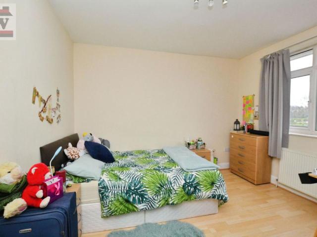 House for rent in London Borough of Hounslow, Spring Grove