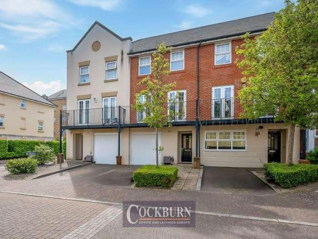 House for rent in Bromley Common, Greater London