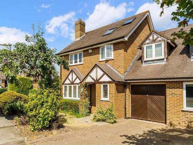 House for rent in Stoneleigh, Ewell