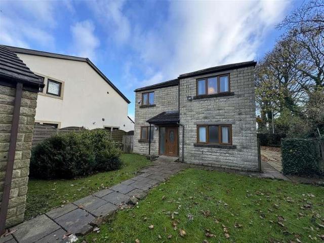 House for rent in Long Lee, West Yorkshire