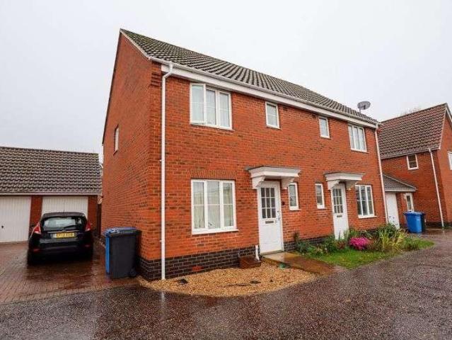 Apartment for rent in Earlham Rise, East Bank