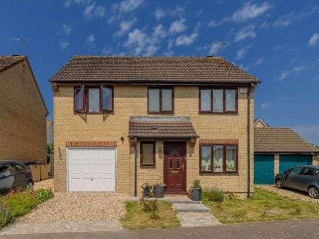 House for rent in Oaksey