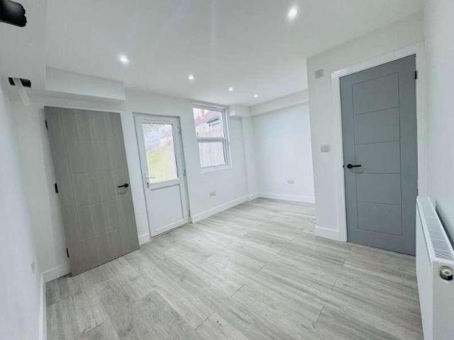 House for rent in Brompton, Gillingham