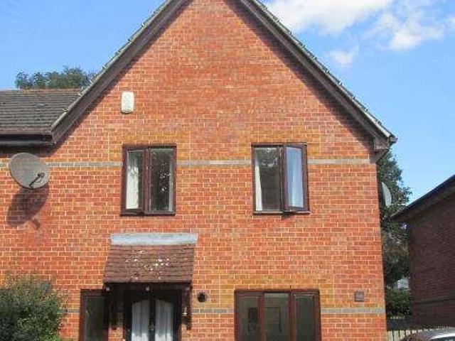 Apartment for rent in Berrick Salome, Oxfordshire