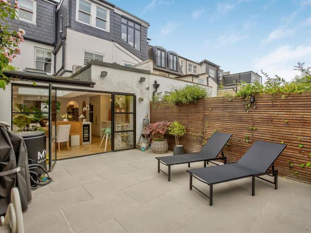 Studio for rent in East Sheen, Greater London