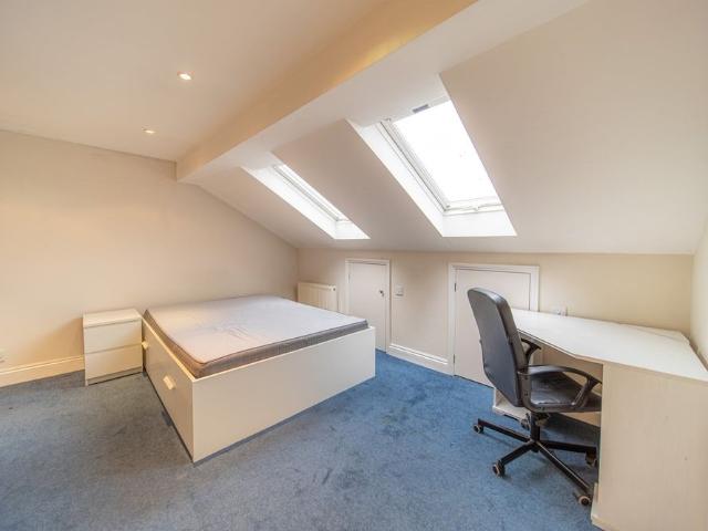 Apartment for rent in Shepherd's Bush, Greater London