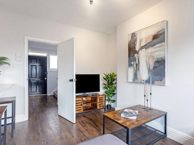 Apartment for rent in Putney, Greater London