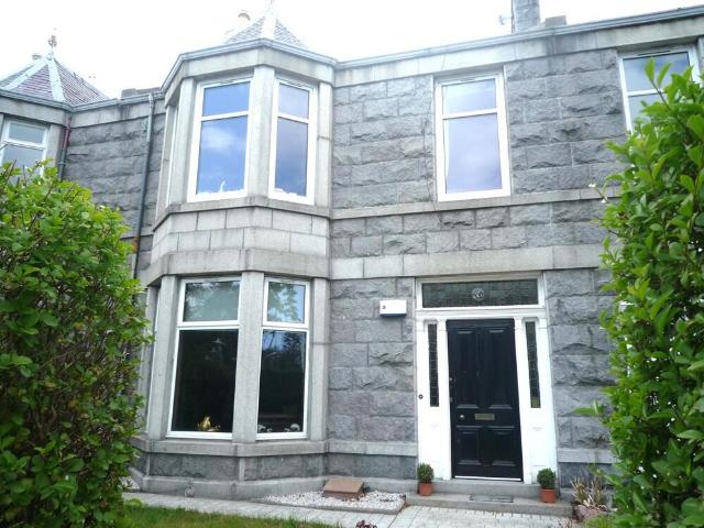 Cottage for rent in Ballindoch, Scotland