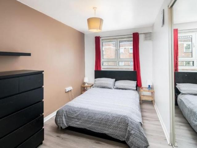 Apartment for rent in Maitland Park, Greater London