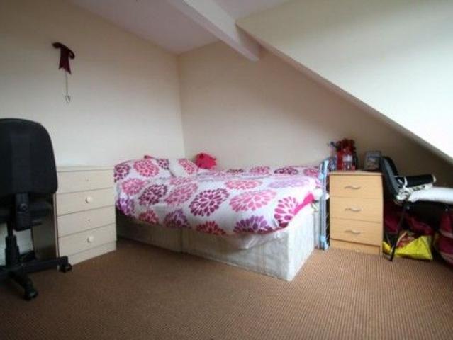 Room for rent in Crookes, South Yorkshire