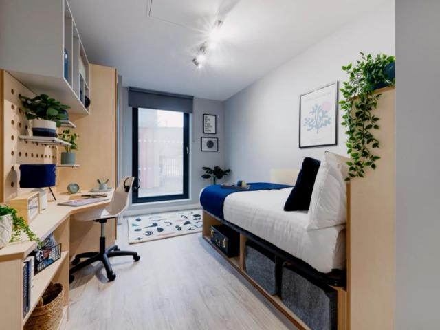 Room for rent in Smithfield, Northern Ireland