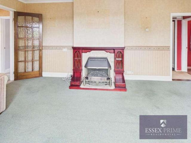 Property for sale in Bocking, Chipping Hill