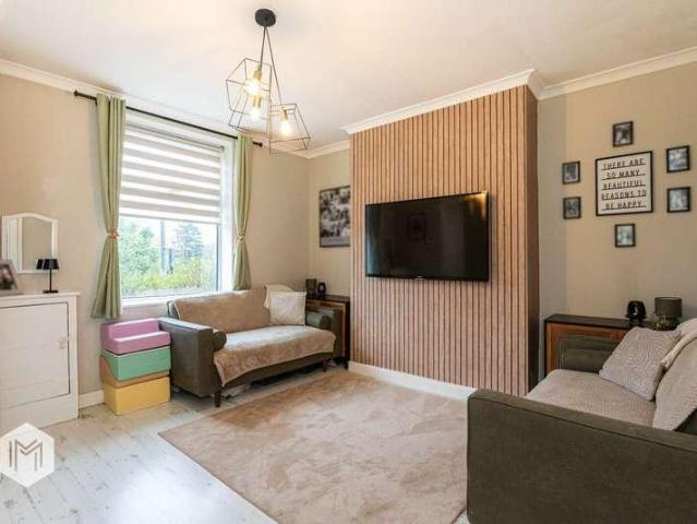 Property for sale in Bradshaw, Lee Bank