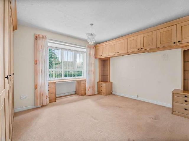 Property for sale in Deer Park, Black Bourton